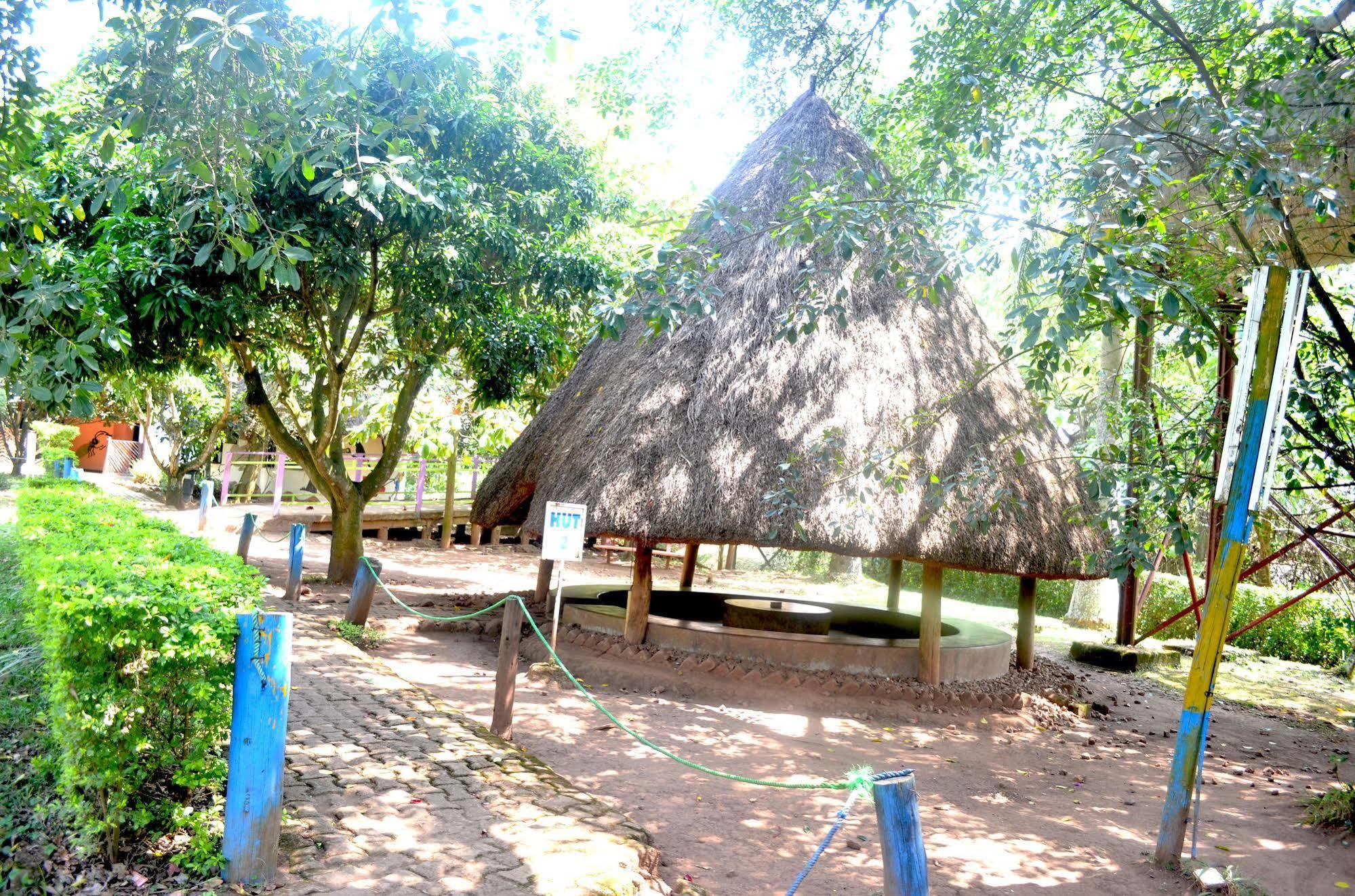 Kiwatule Cottages Кампала Екстер'єр фото